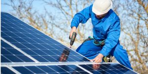 Installation Maintenance Panneaux Solaires Photovoltaïques à Quintenas